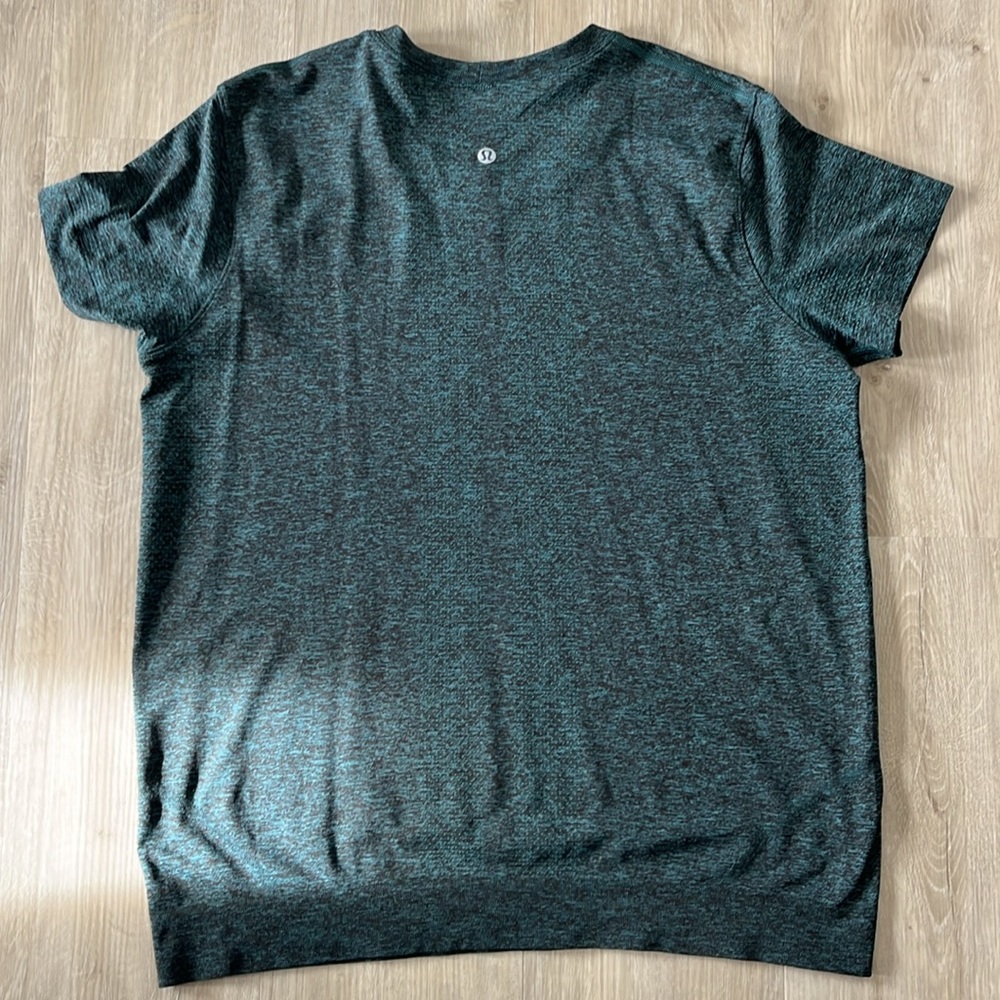 Lululemon Swiftly Tech Tee